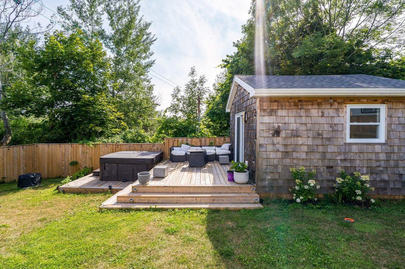 2 Hilltop Terrace, Dartmouth, NS - Outdoor With Deck Patio Veranda