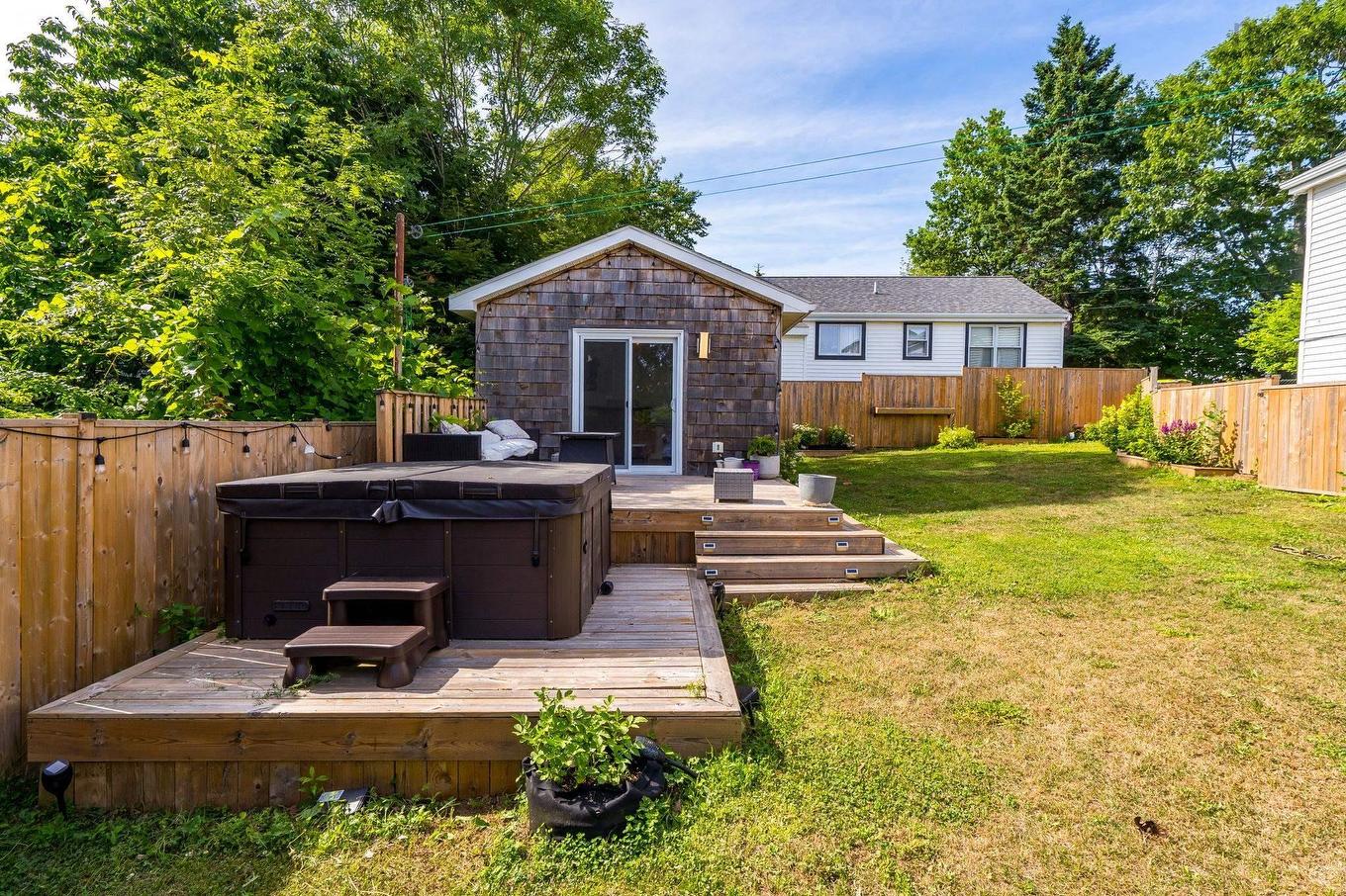 2 Hilltop Terrace, Dartmouth, NS - Outdoor With Deck Patio Veranda