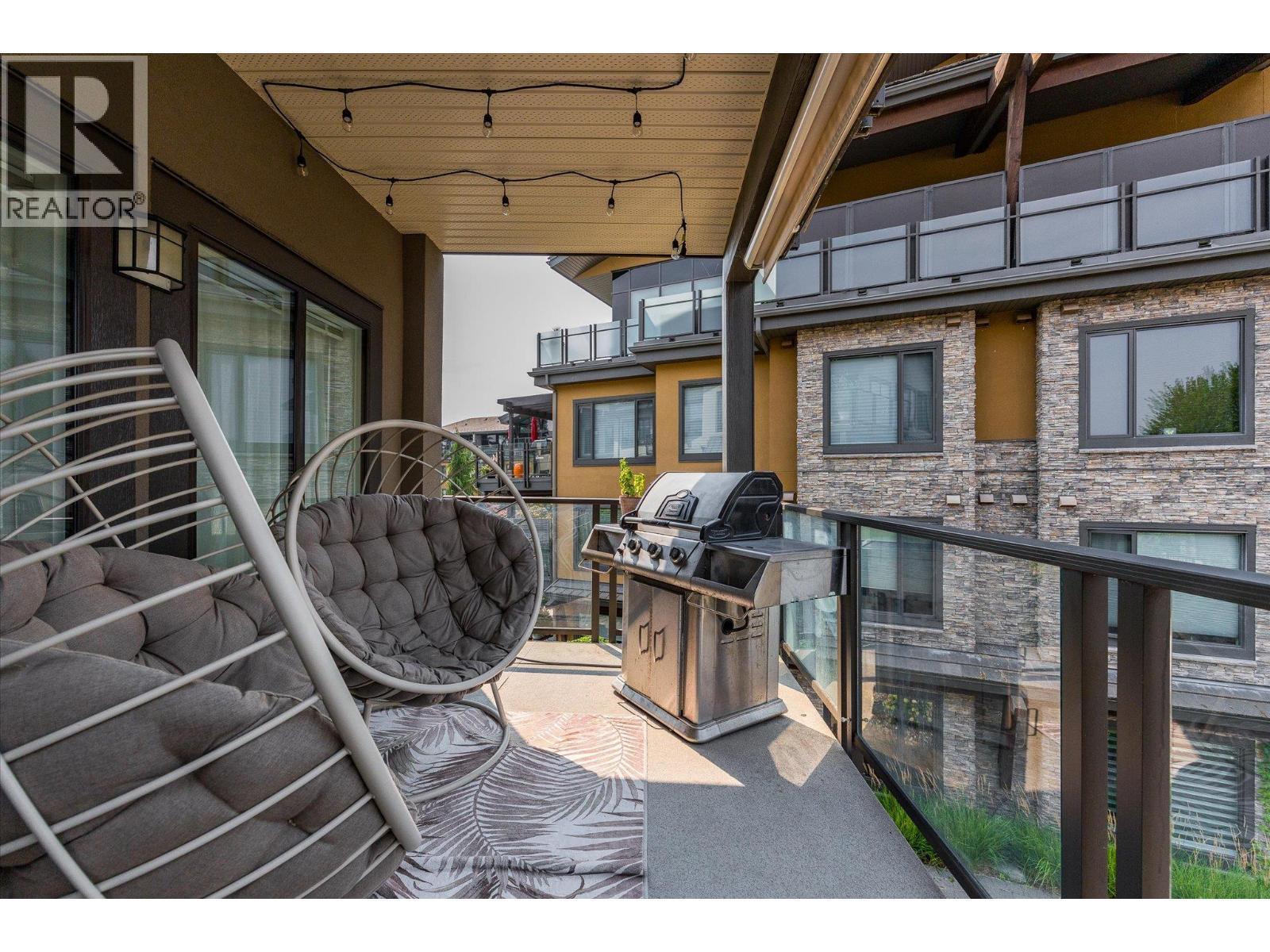 4380 Lakeshore Road Unit# 206, Kelowna, BC - Outdoor