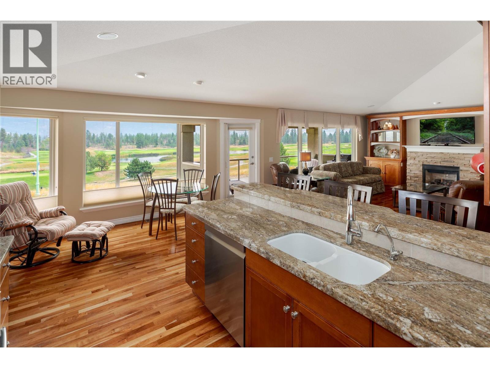 2455 Quail Ridge Boulevard Unit# 111, Kelowna, BC - Indoor