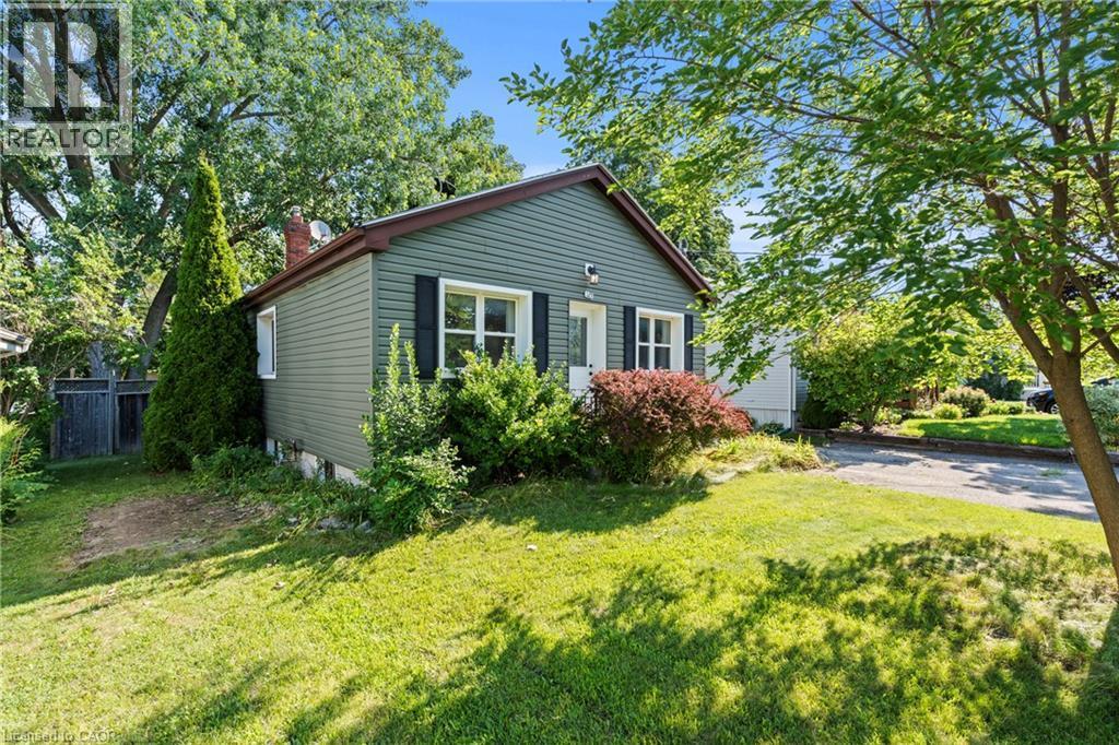 123 Morton Avenue, Brantford, ON - Outdoor