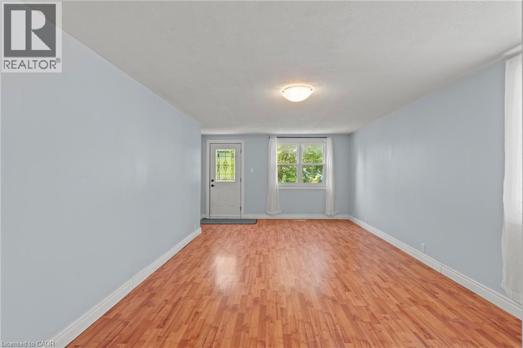 123 Morton Avenue, Brantford, ON - Indoor Photo Showing Other Room