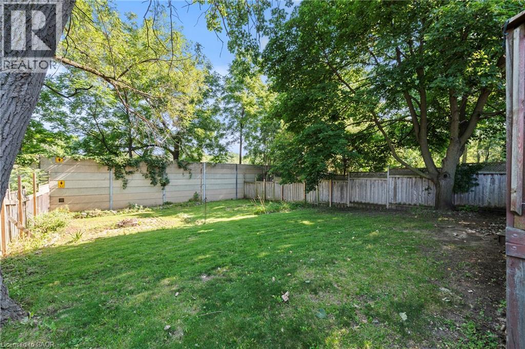 123 Morton Avenue, Brantford, ON - Outdoor