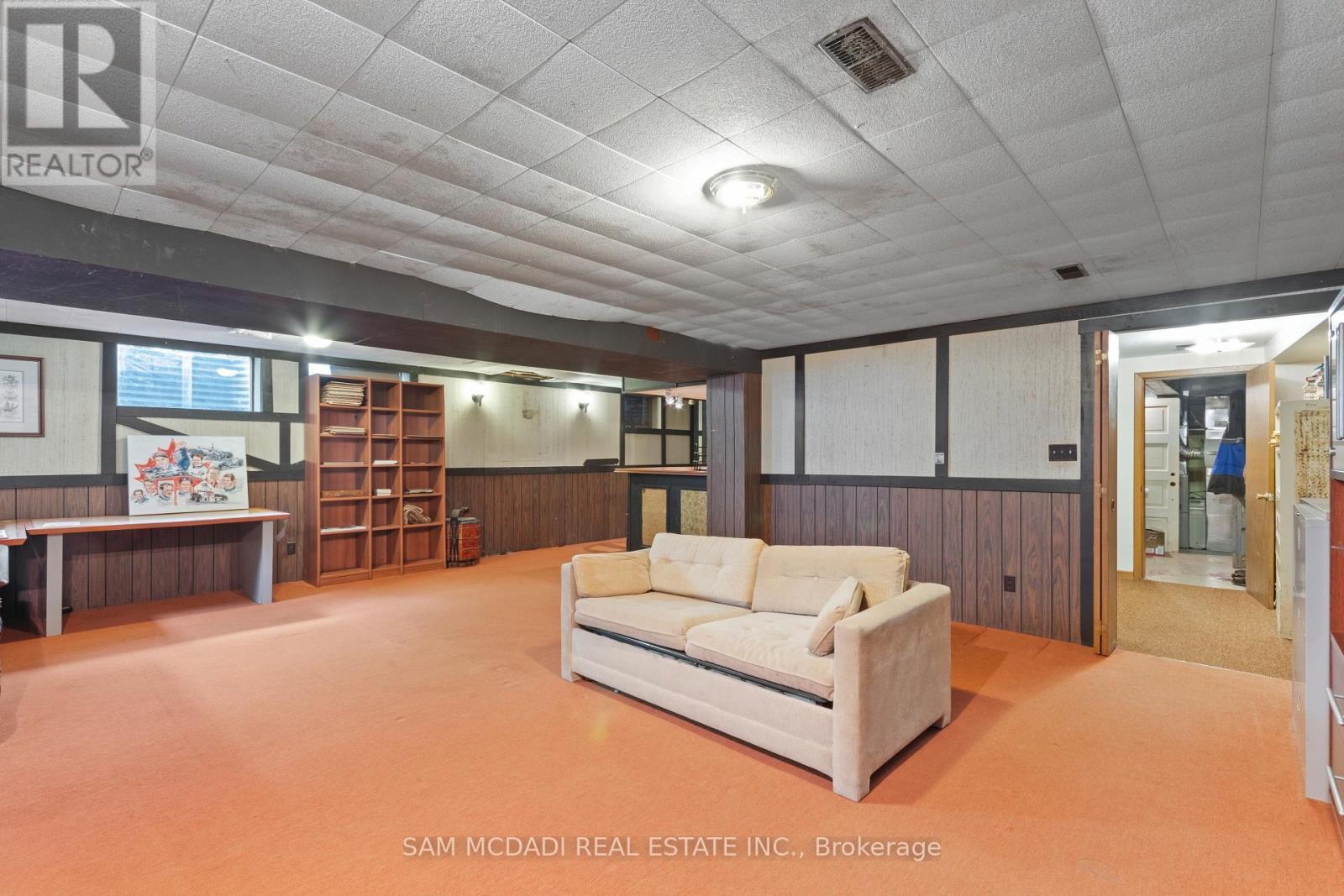 865 Meadow Wood Road, Mississauga, ON - Indoor Photo Showing Other Room