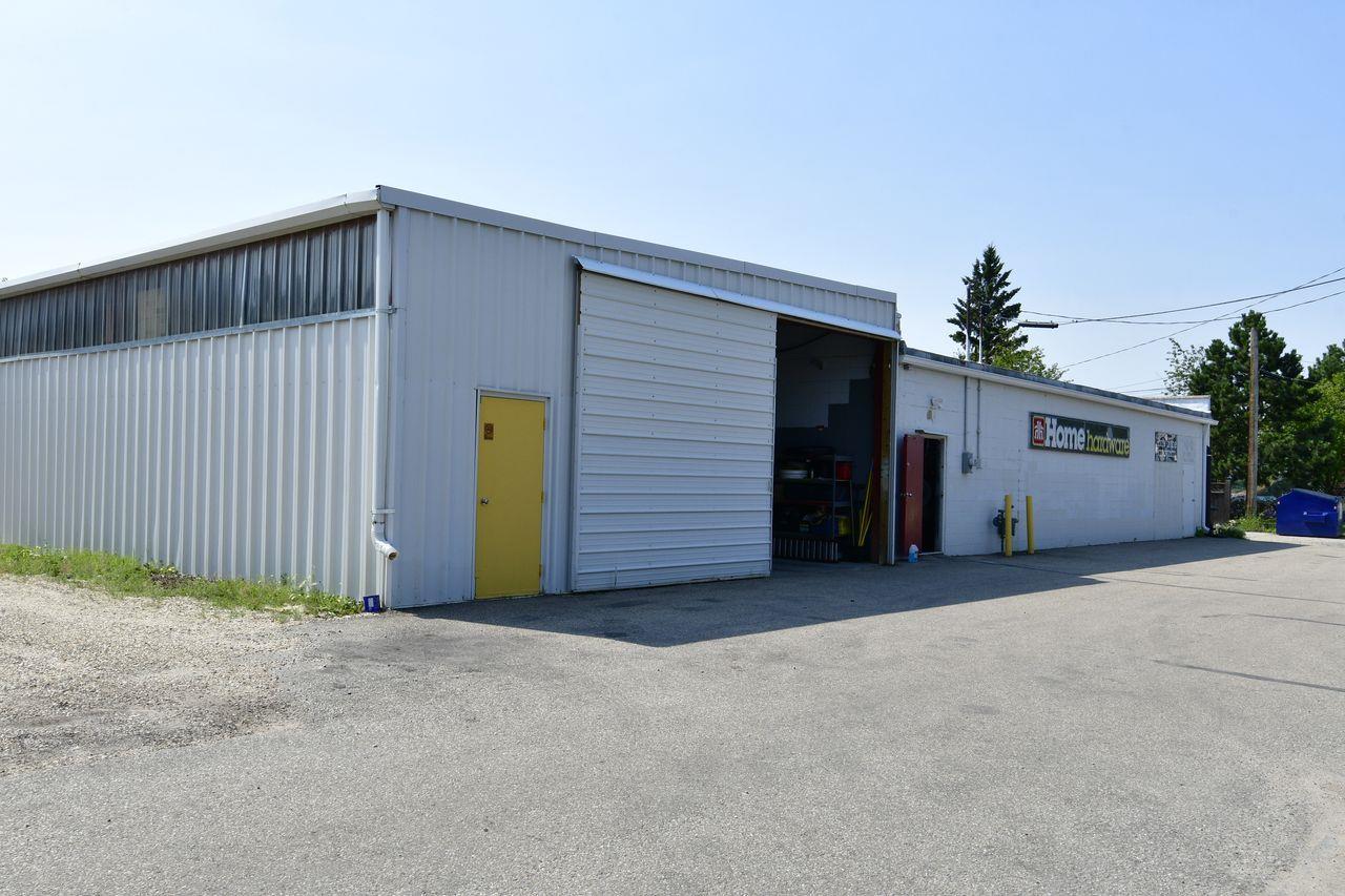 24-26 Athabasca Ave.,T9G 1G2, Devon, AB