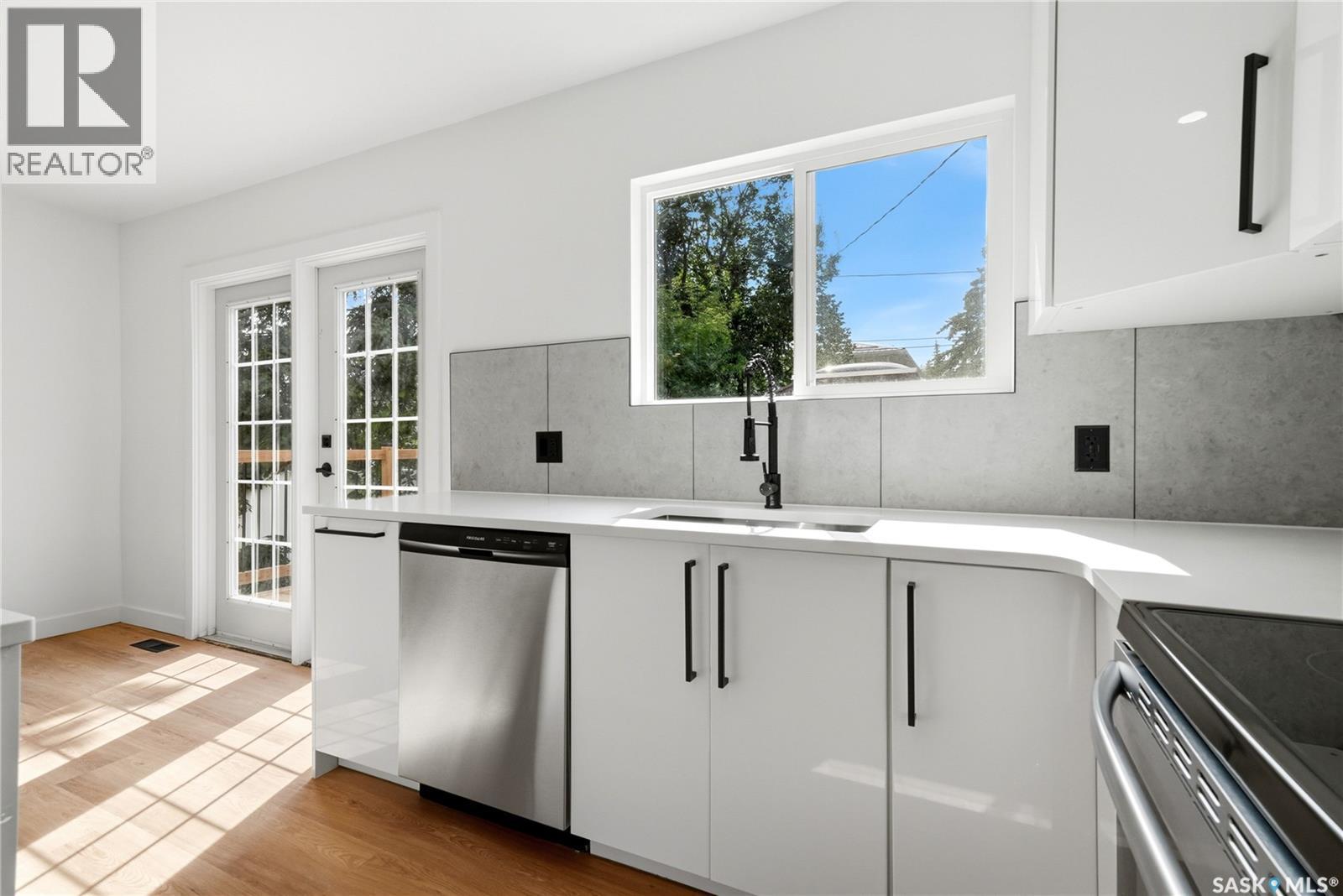 3638 Argyle Road, Regina, SK - Indoor Photo Showing Kitchen