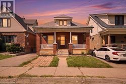 104 MARY Street Brantford, ON N3S 3B7