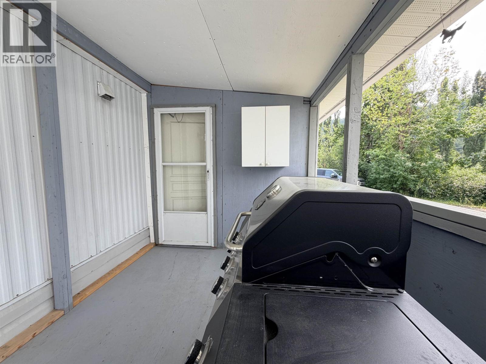 10 2155 Commodore Crescent, Williams Lake, BC - With Exterior