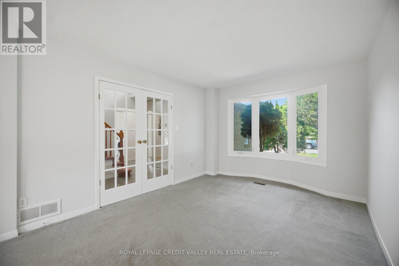 49 Sutter Avenue, Brampton, ON - Indoor Photo Showing Other Room