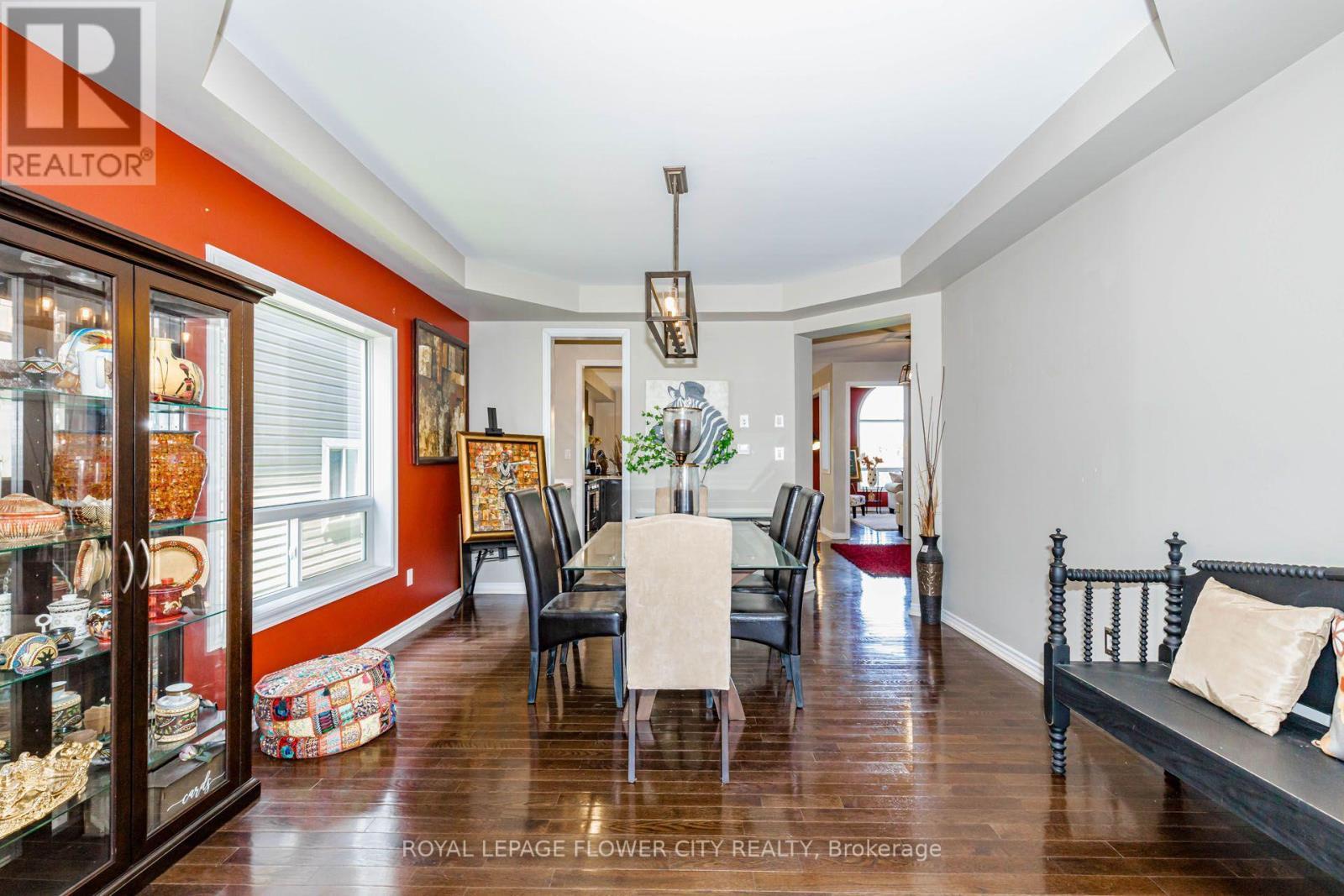 944 O'Reilly Crescent, Shelburne, ON - Indoor Photo Showing Dining Room