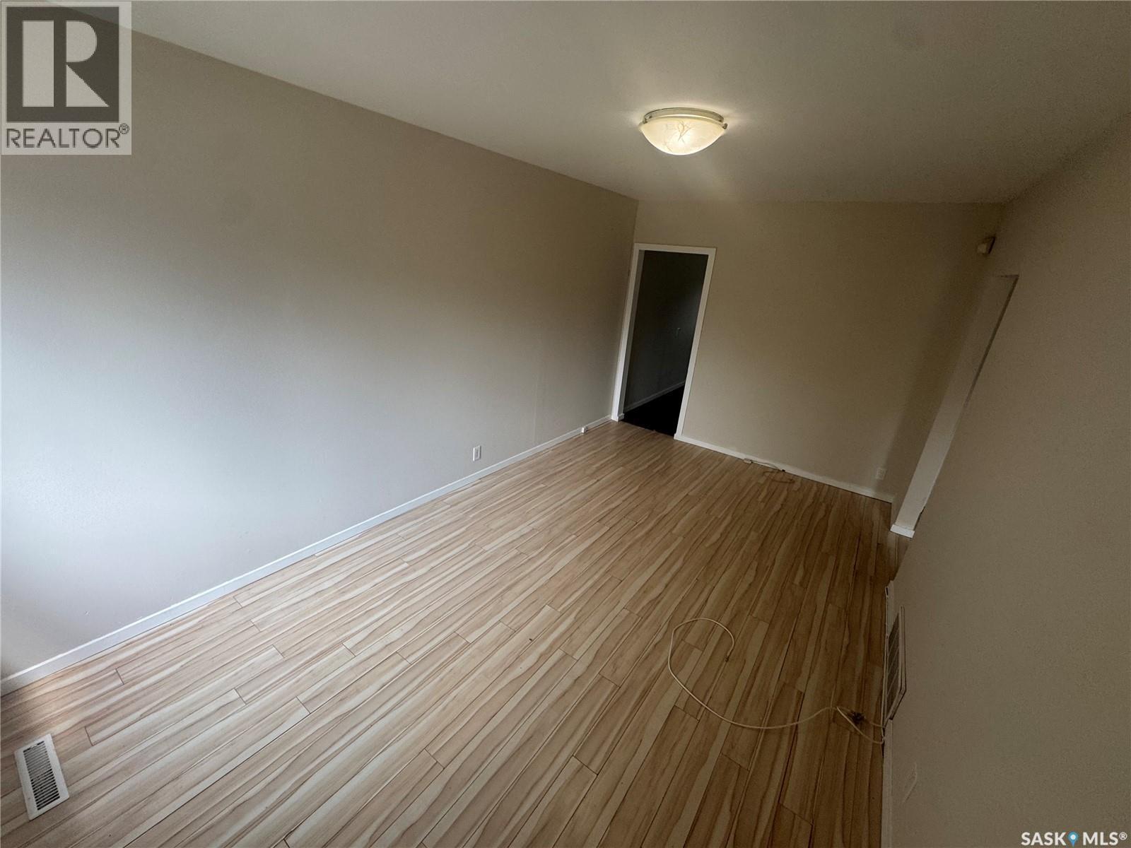 755 Cameron Street, Regina, SK - Indoor Photo Showing Other Room