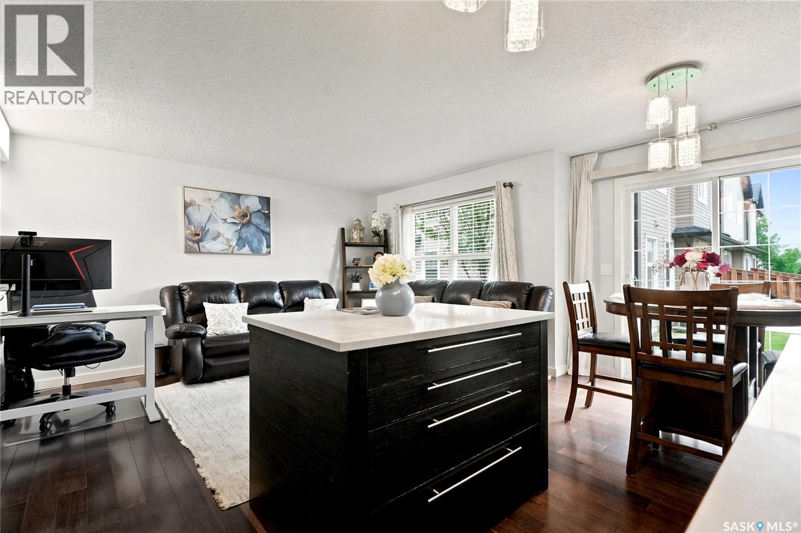 102 410 Ledingham Way, Saskatoon, SK - Indoor