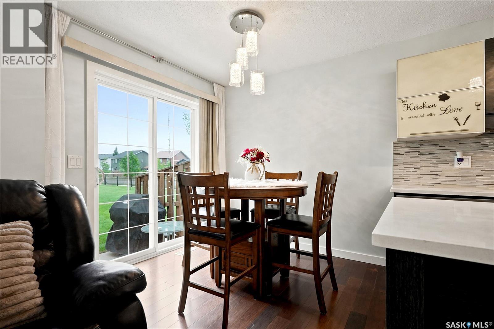 102 410 Ledingham Way, Saskatoon, SK - Indoor Photo Showing Dining Room