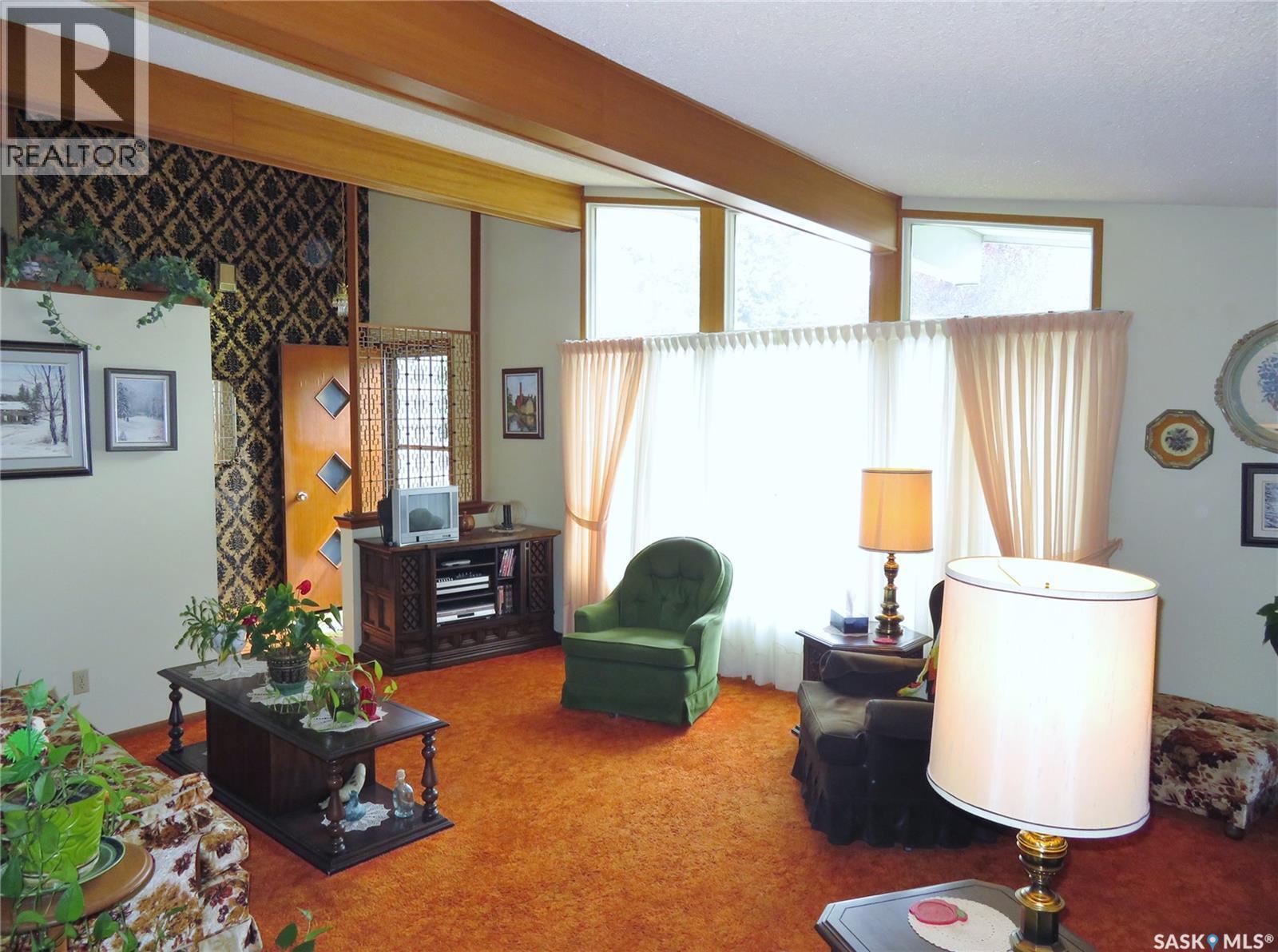 639 Acadia Drive, Saskatoon, SK - Indoor