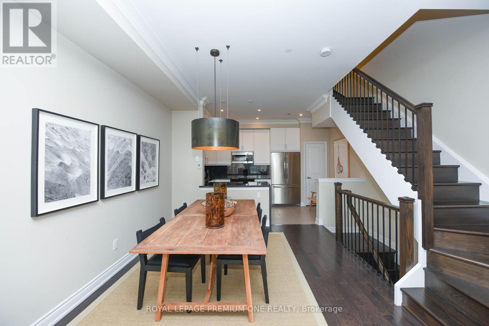 6A Acorn Avenue, Toronto, ON - Indoor