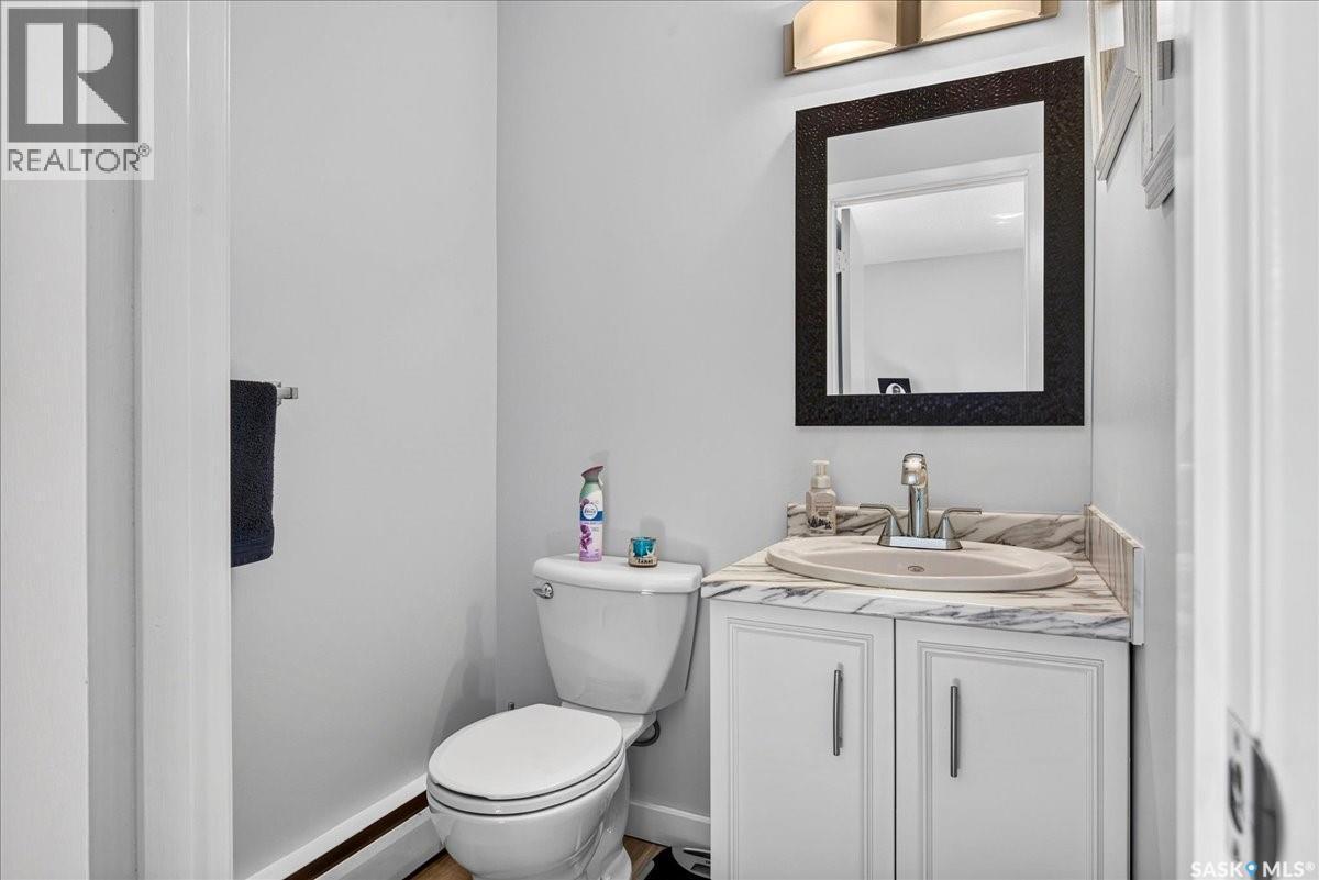 17 4505 Rae Street, Regina, SK - Indoor Photo Showing Bathroom