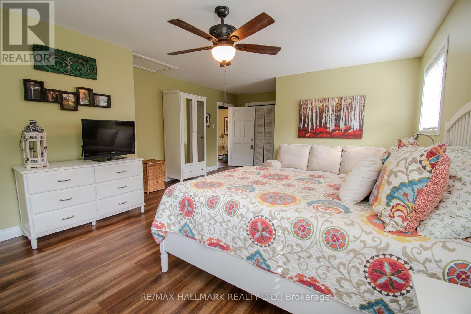 175 Concession 2 Road, Brock, ON - Indoor Photo Showing Bedroom