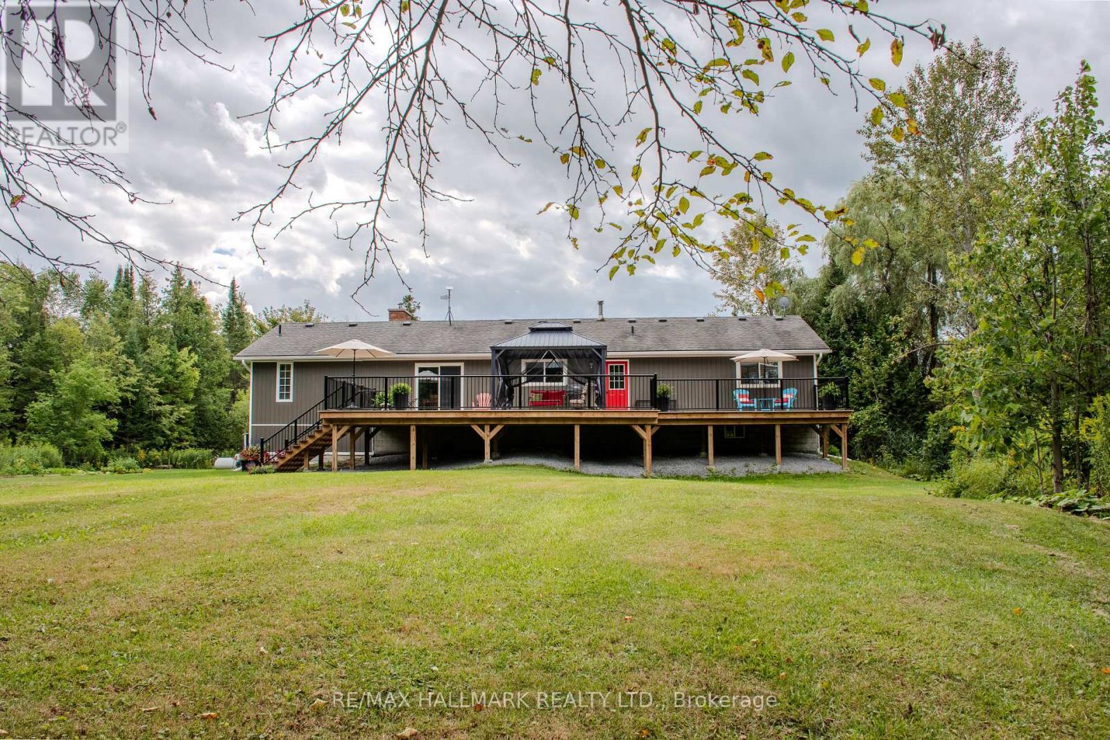 175 Concession 2 Road, Brock, ON - Outdoor With Deck Patio Veranda