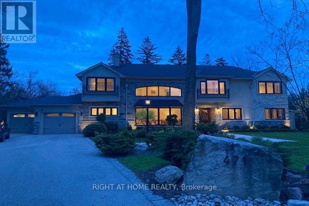 471 Country Club Crescent, Mississauga, ON - Outdoor With Facade