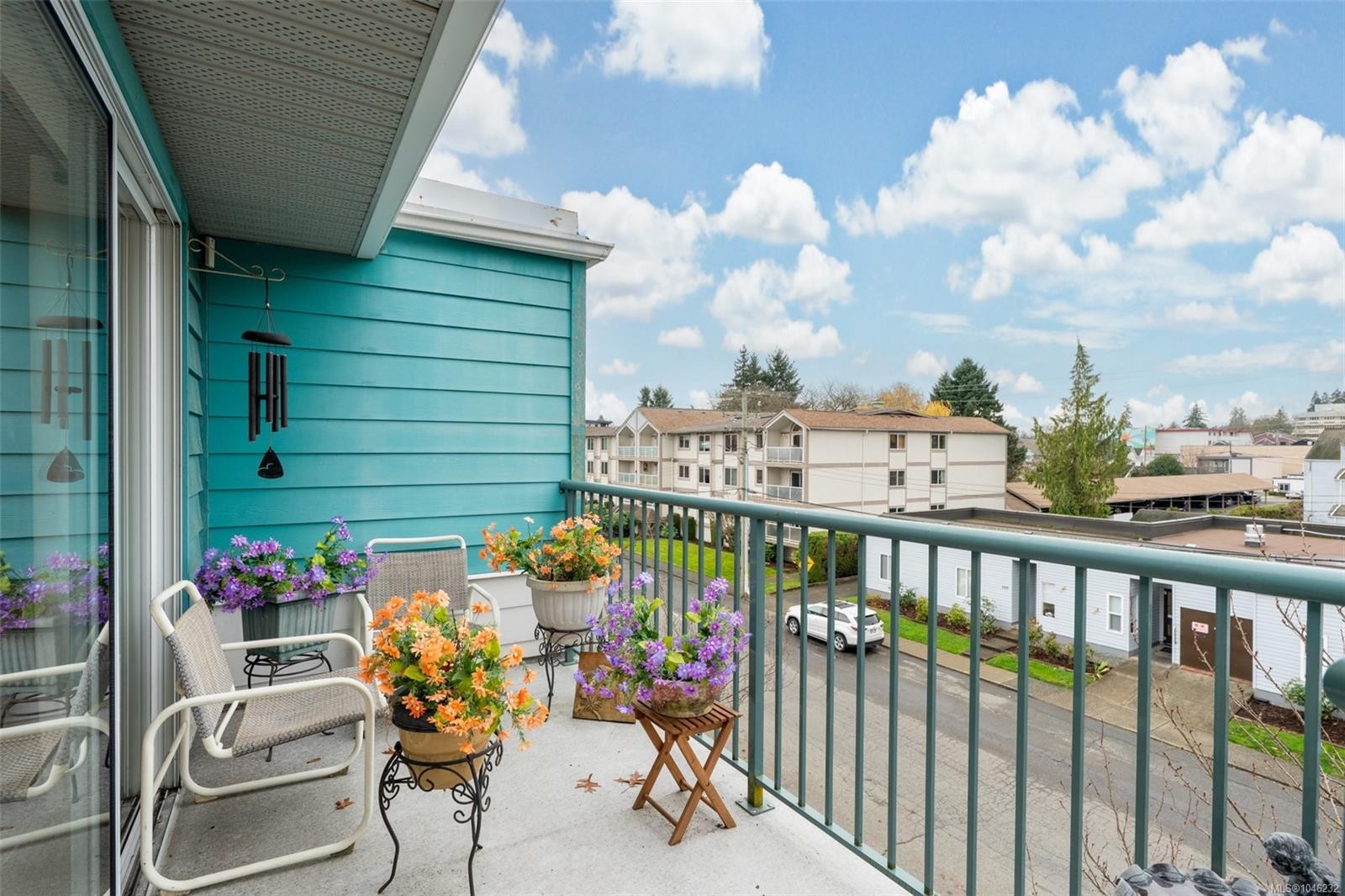 #403-275 First St, Duncan, BC - Outdoor With Exterior