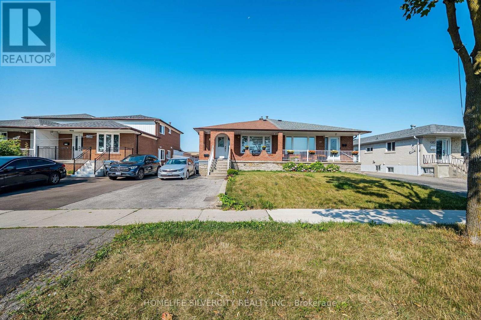 3669 Corliss Crescent, Mississauga, ON - Outdoor