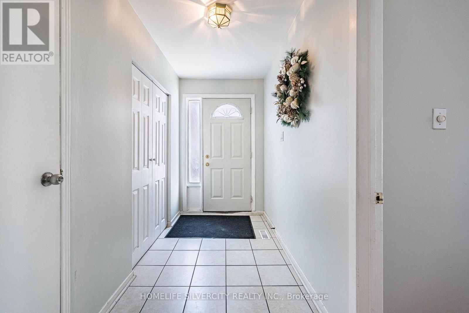 3669 Corliss Crescent, Mississauga, ON - Indoor Photo Showing Other Room