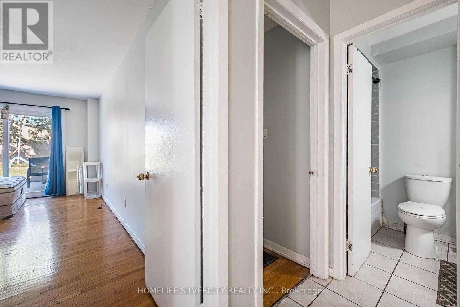 3669 Corliss Crescent, Mississauga, ON - Indoor