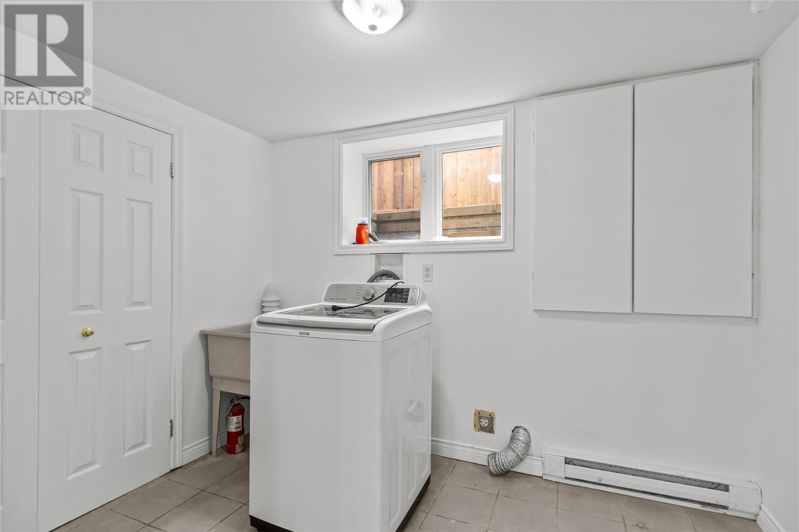 77 Penney Crescent, St John'S, NL - Indoor Photo Showing Laundry Room