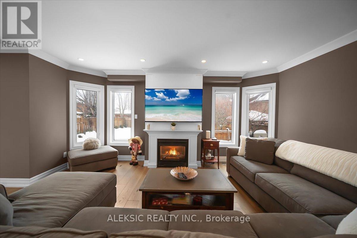 33 Hillpath Crescent, Brampton, ON - Indoor Photo Showing Living Room With Fireplace