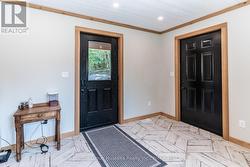 upper mudroom entry - 