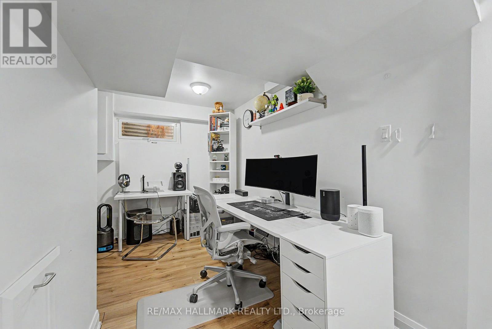 Office Nook + large storage area - 117 Clappison Boulevard, Toronto, ON - Indoor Photo Showing Office