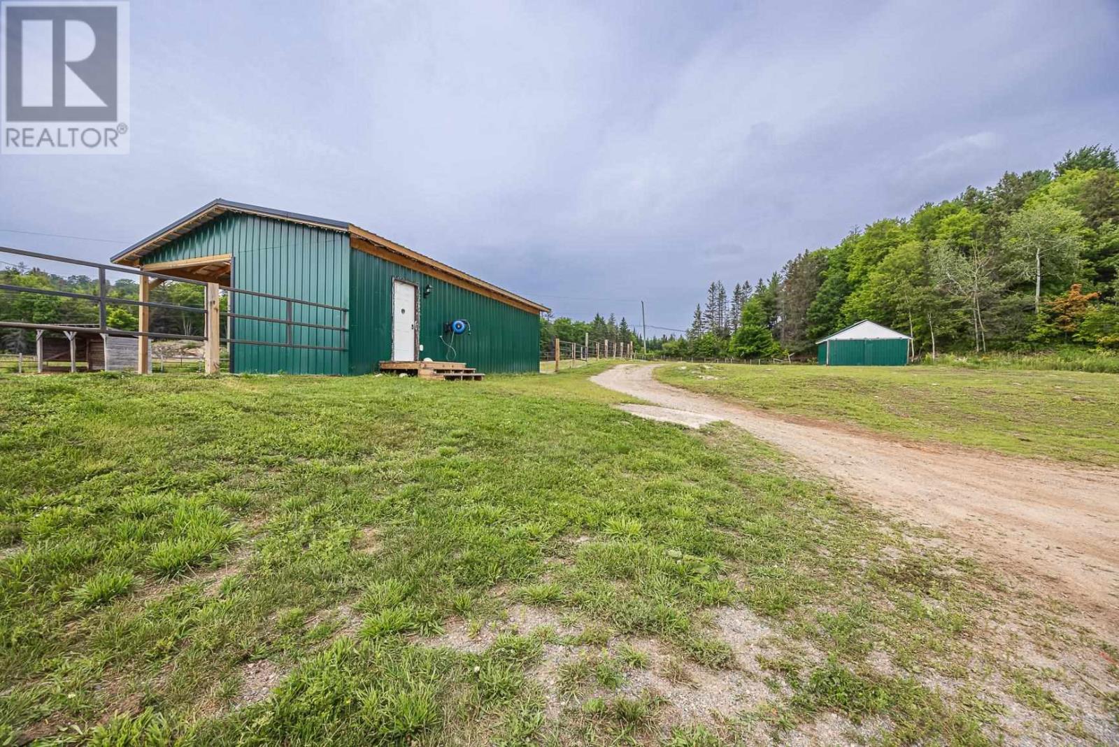 264 Macintyre Rd, Sault Ste. Marie, ON - Outdoor