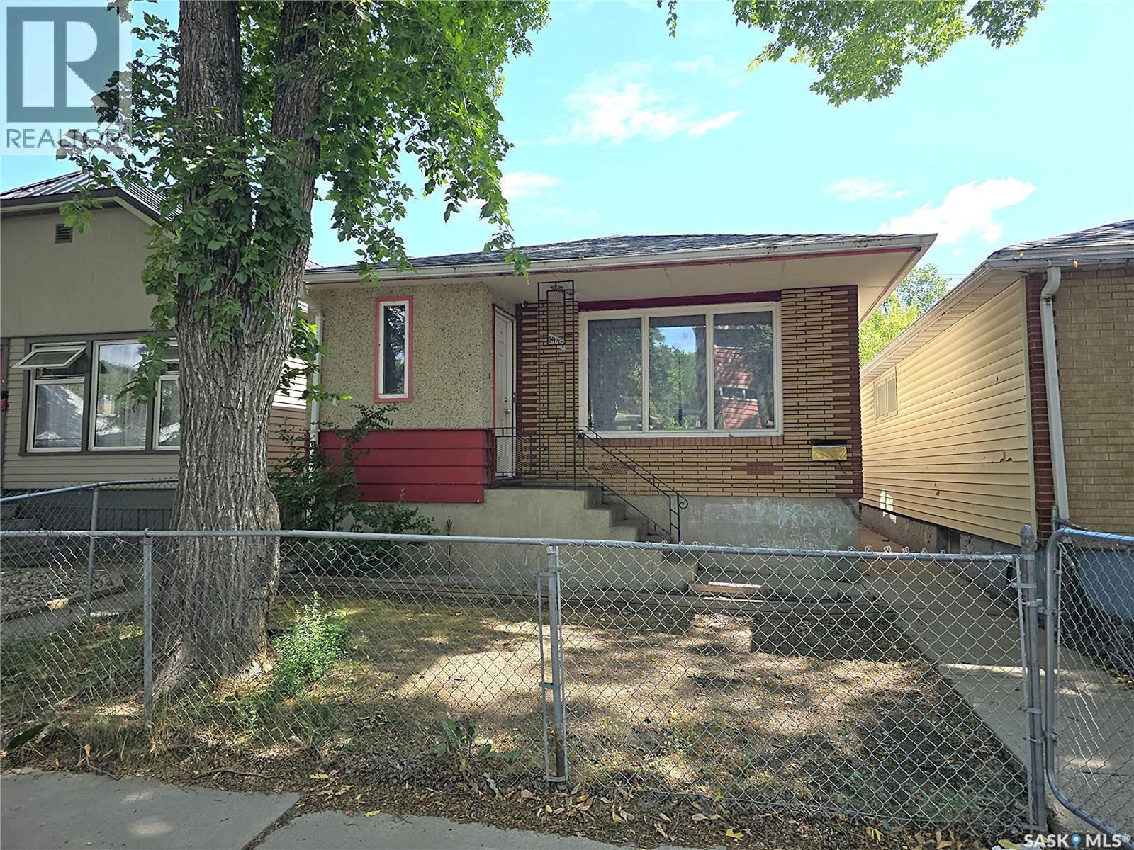 1939 Quebec Street, Regina, SK - Outdoor