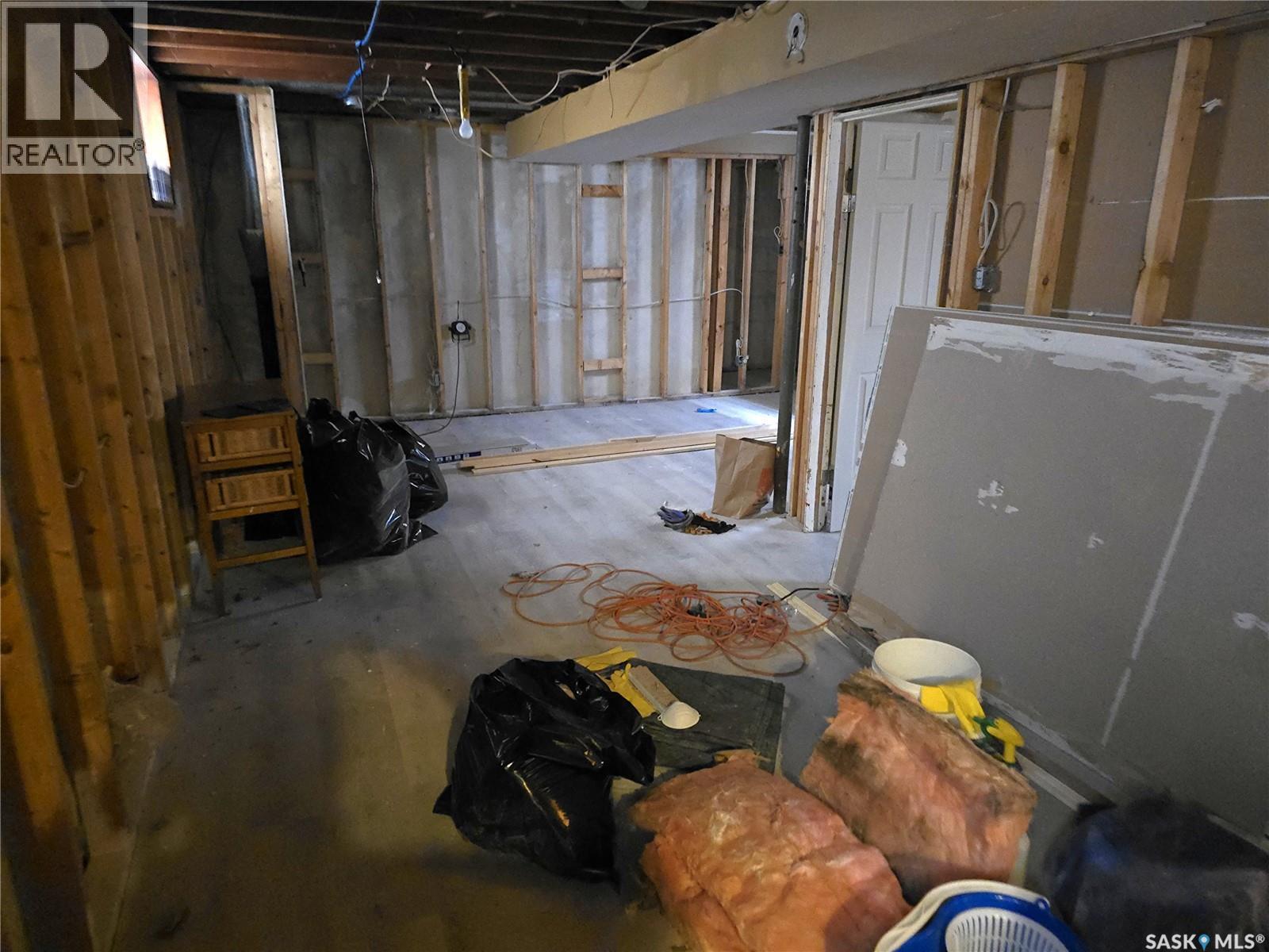 1939 Quebec Street, Regina, SK - Indoor Photo Showing Basement
