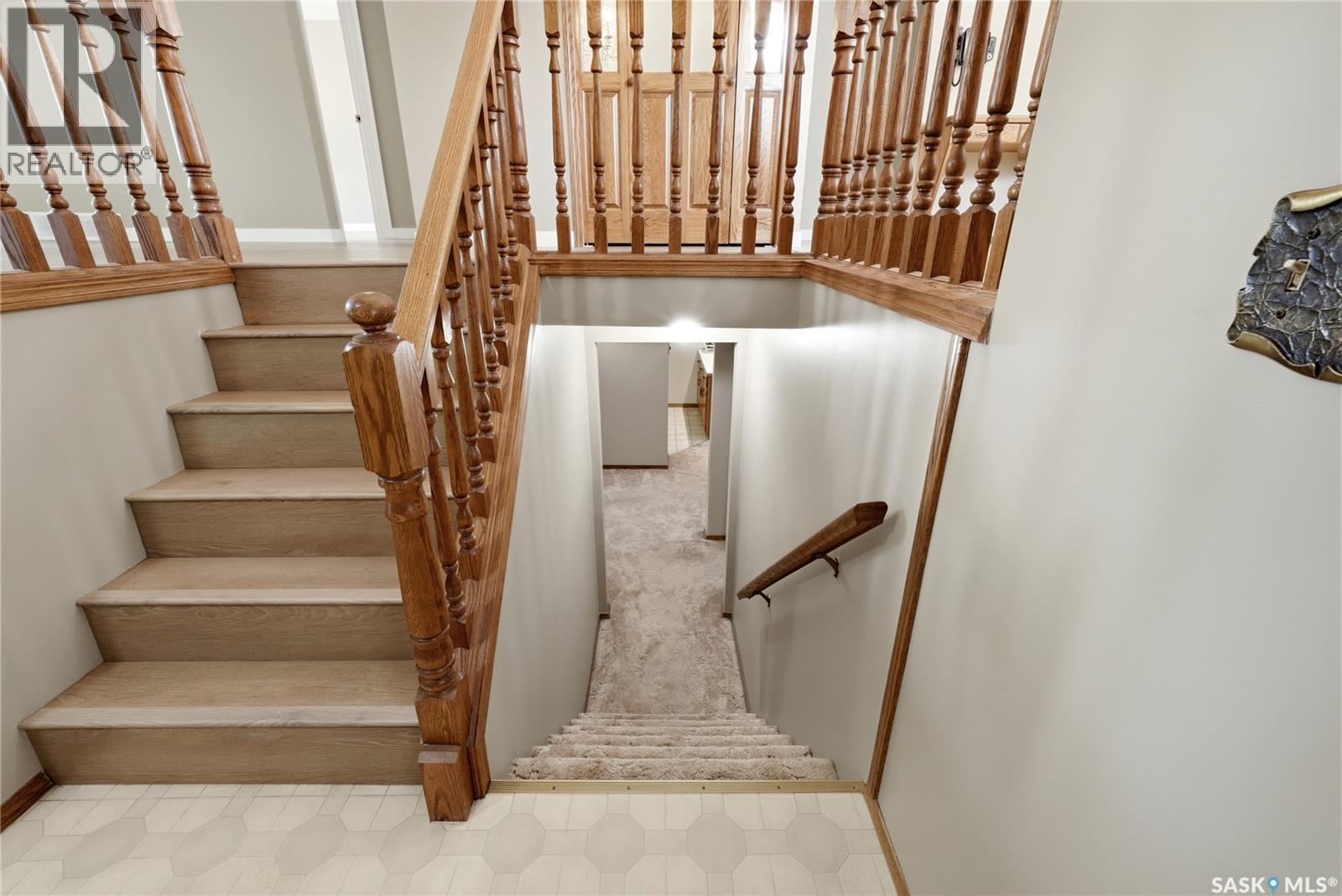 39 Hayes Crescent, Regina, SK - Indoor Photo Showing Other Room