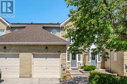 10 HARTNELL SQUARE Brampton, ON L6S 5W7