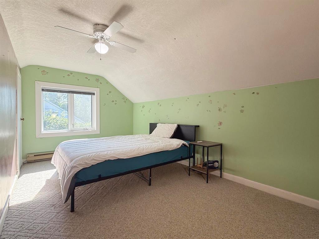 604 3Rd Avenue, Reston, MB - Indoor Photo Showing Bedroom
