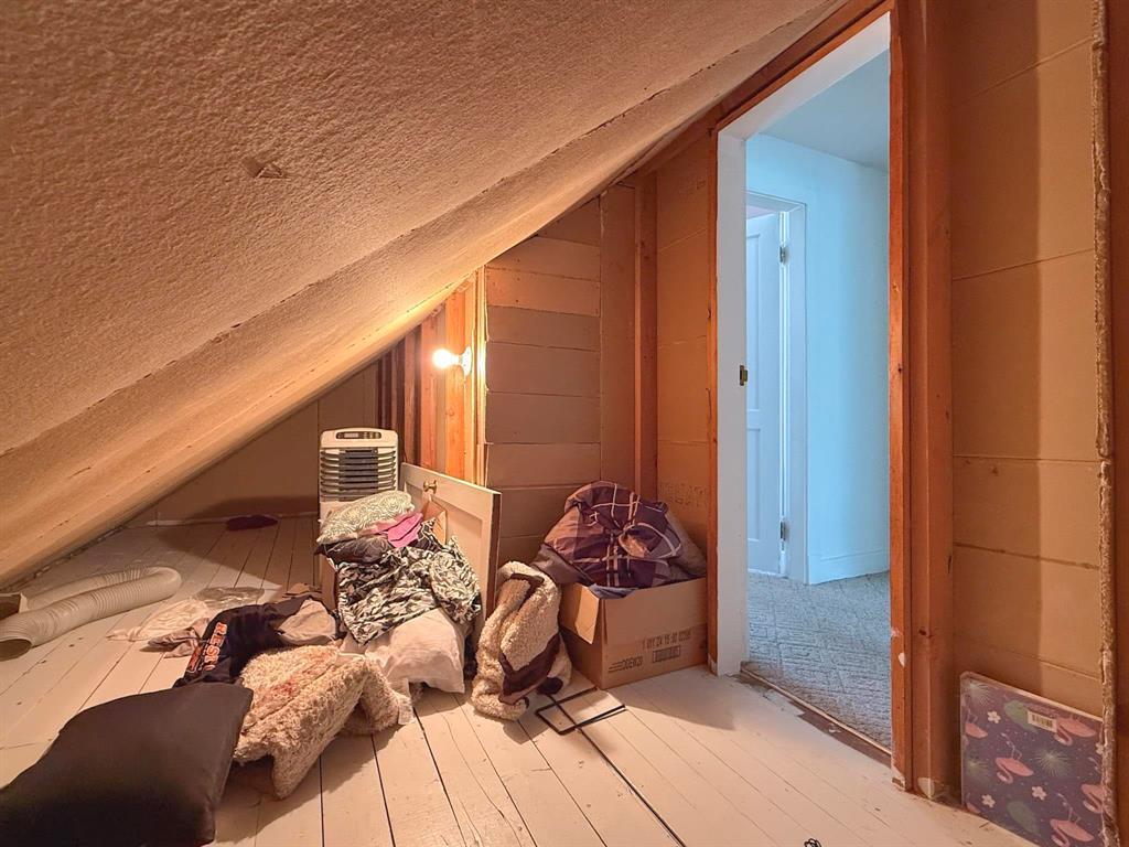 604 3Rd Avenue, Reston, MB - Indoor Photo Showing Other Room