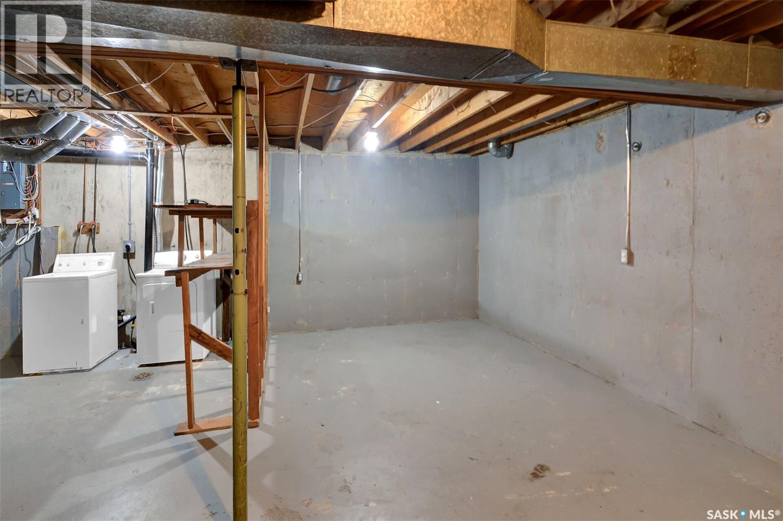 49-51 Carleton Drive, Saskatoon, SK - Indoor Photo Showing Basement