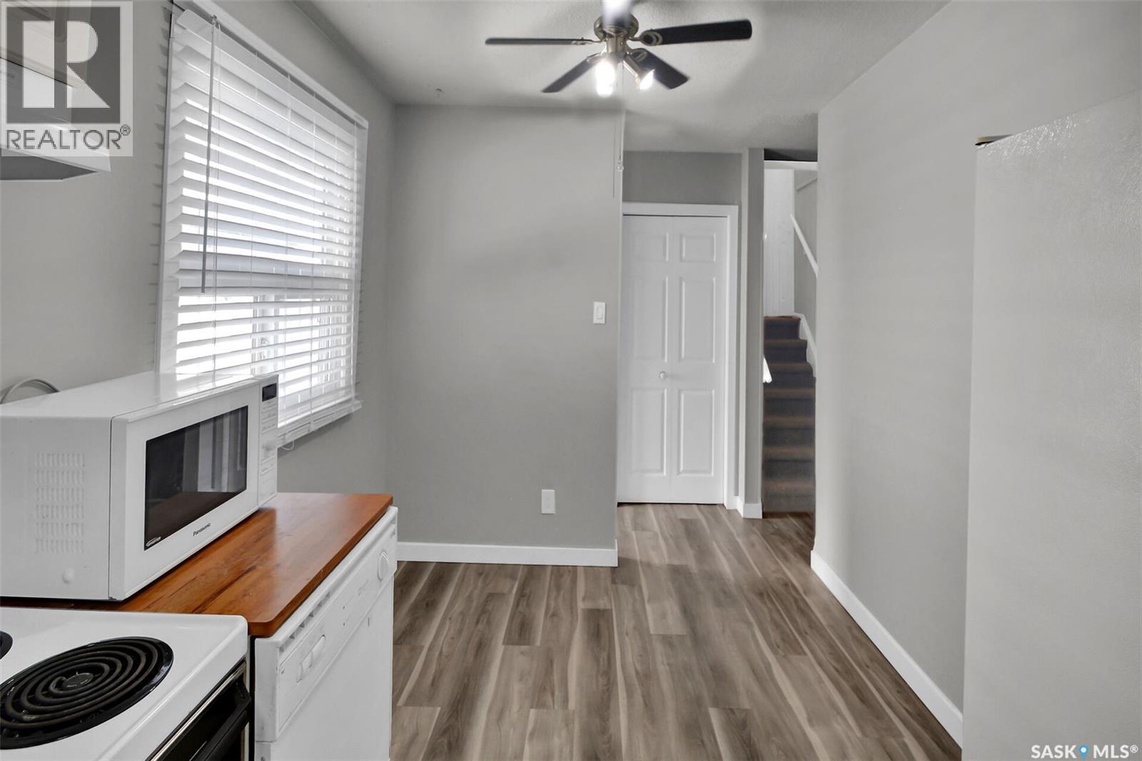 49-51 Carleton Drive, Saskatoon, SK - Indoor