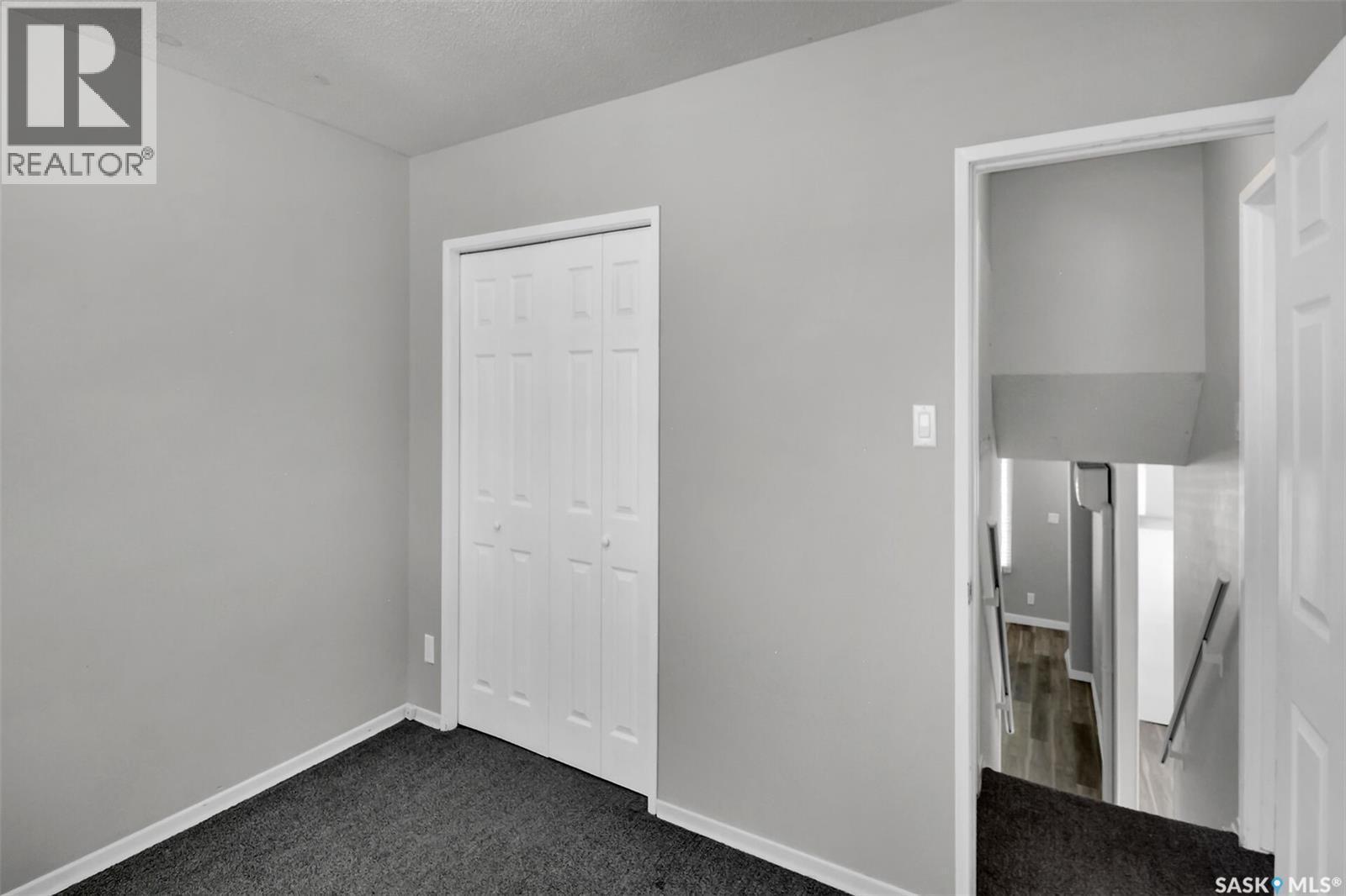 49-51 Carleton Drive, Saskatoon, SK - Indoor Photo Showing Other Room