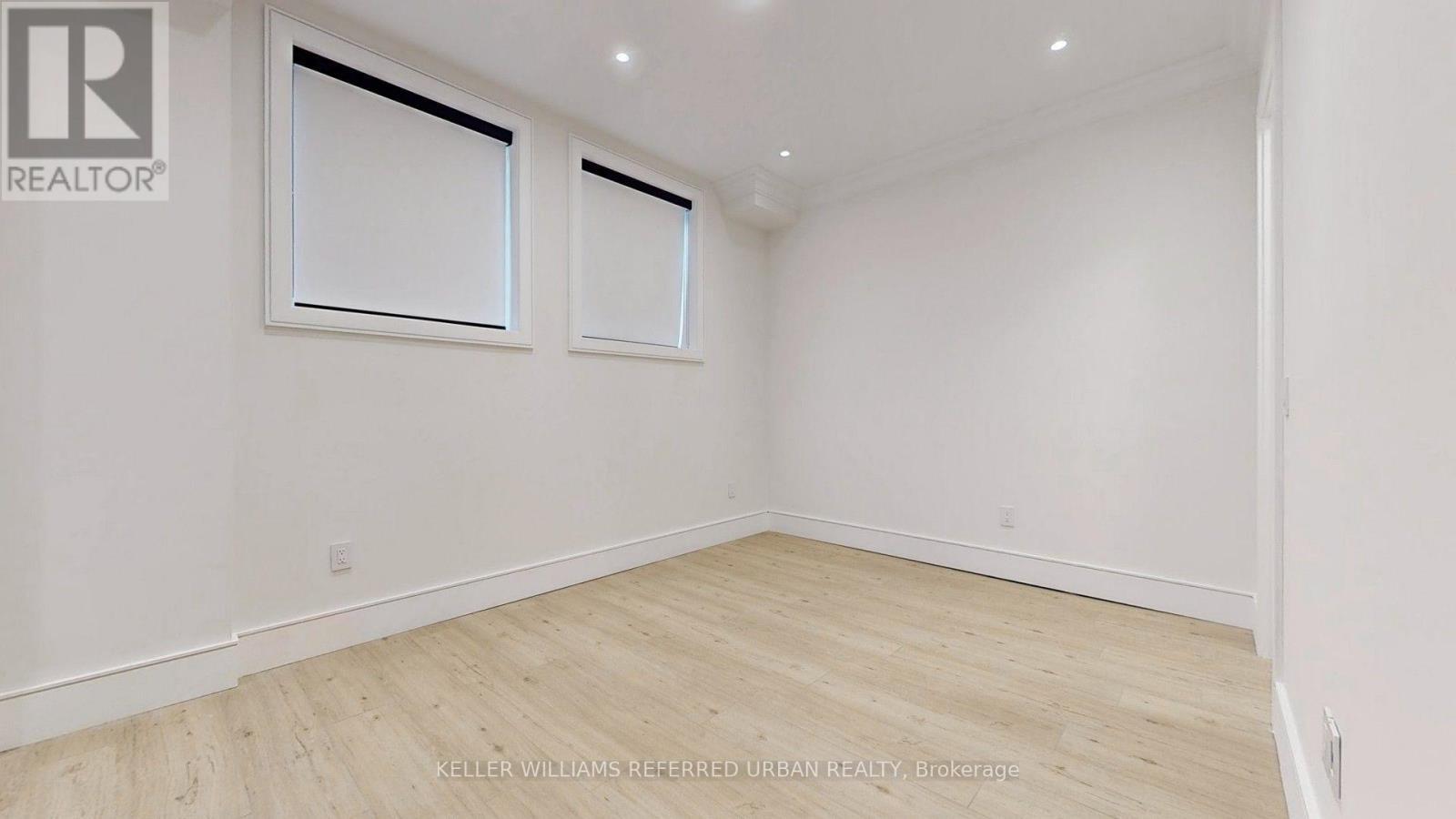 35 Lloydminster Crescent, Toronto, ON - Indoor Photo Showing Other Room