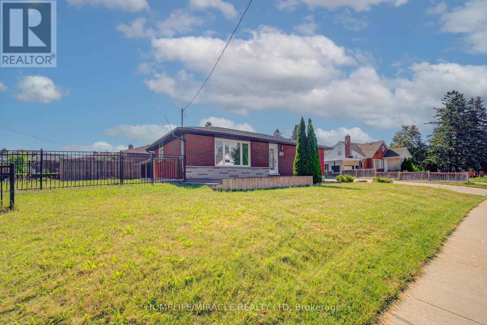 161 Kipling Avenue, Kitchener, ON - Outdoor