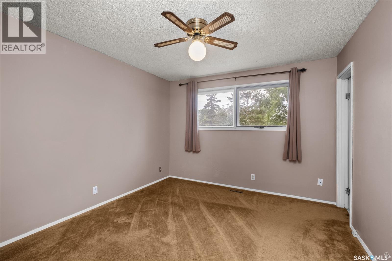 1338 Lacroix Crescent, Prince Albert, SK - Indoor Photo Showing Other Room