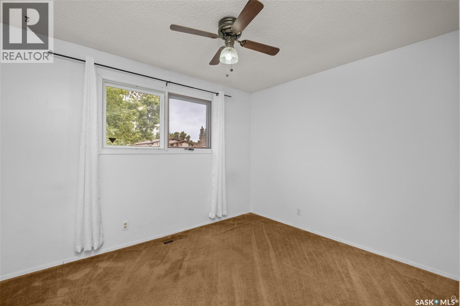 1338 Lacroix Crescent, Prince Albert, SK - Indoor Photo Showing Other Room