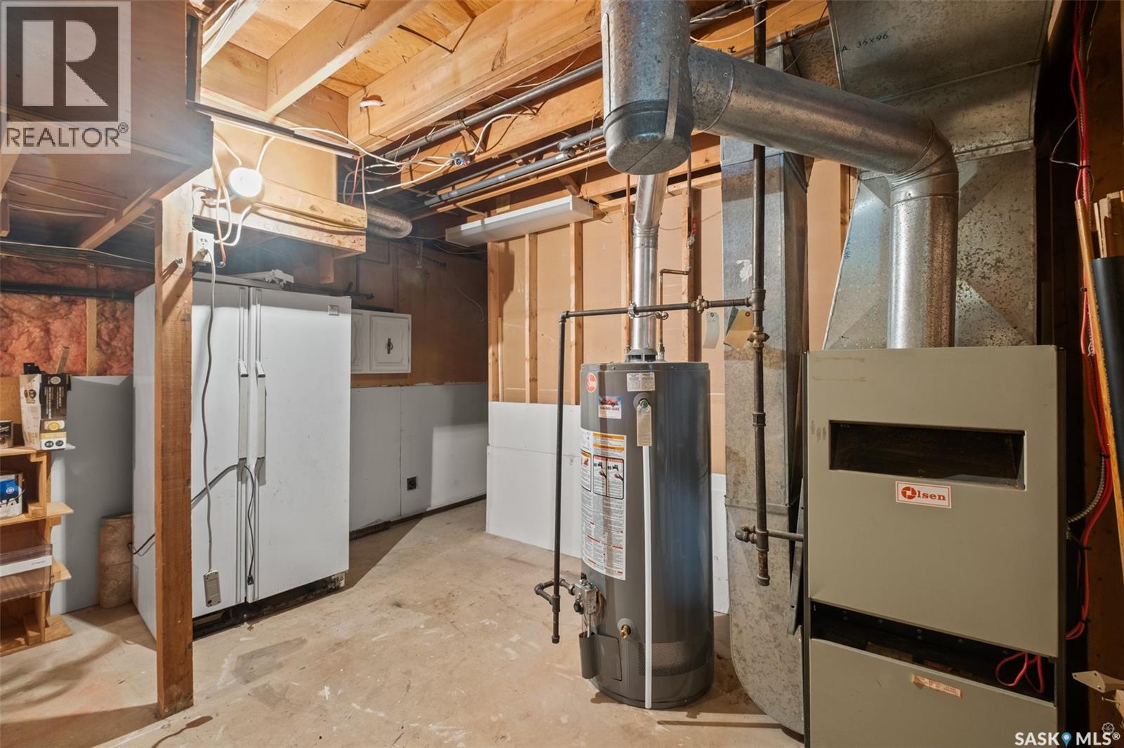 1338 Lacroix Crescent, Prince Albert, SK - Indoor Photo Showing Basement