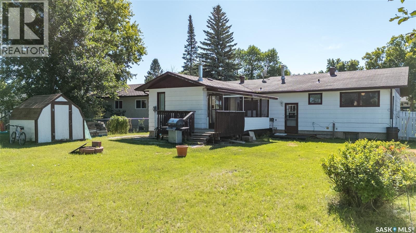 1338 Lacroix Crescent, Prince Albert, SK - Outdoor
