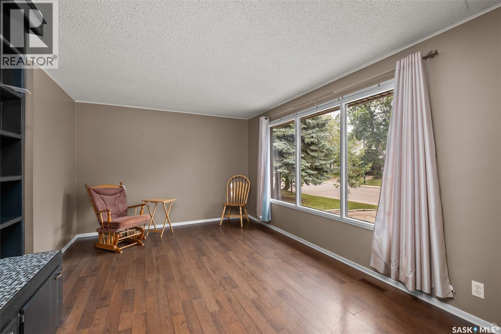 1338 Lacroix Crescent, Prince Albert, SK - Indoor Photo Showing Other Room