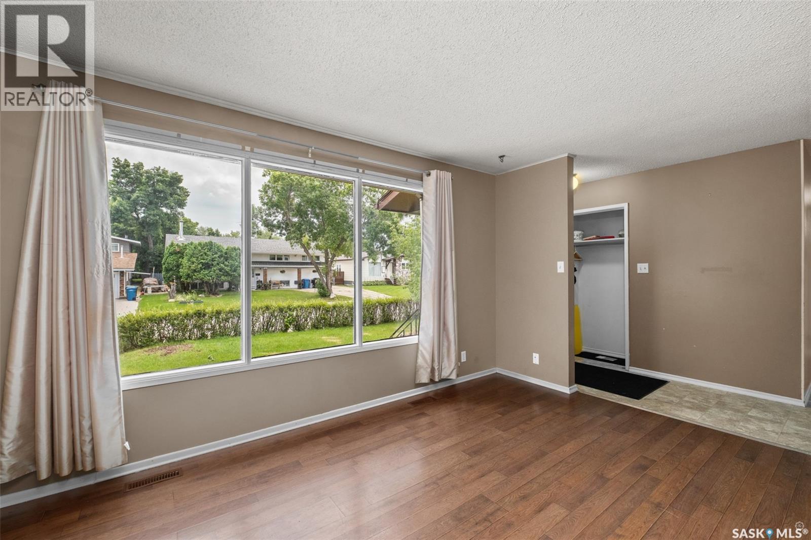 1338 Lacroix Crescent, Prince Albert, SK - Indoor Photo Showing Other Room