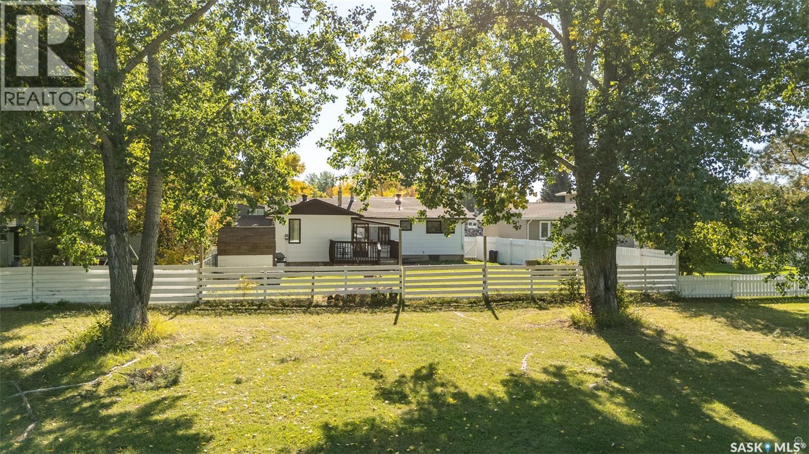 1338 Lacroix Crescent, Prince Albert, SK